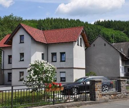 Herresbach Fliederhof Ferienwohnungen חדר תמונה